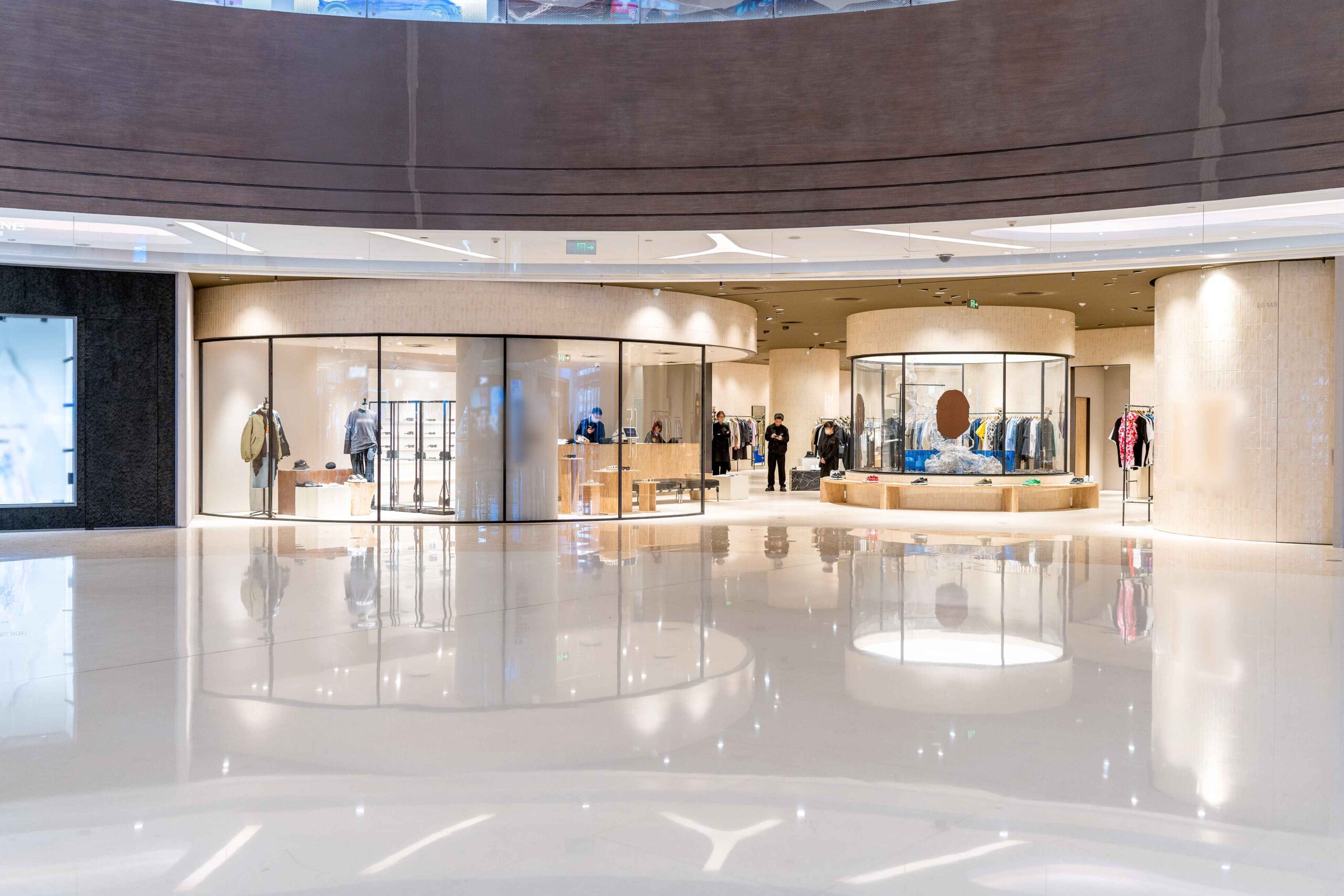 Horton Interiors - Top design features that boost footfall in retail spaces